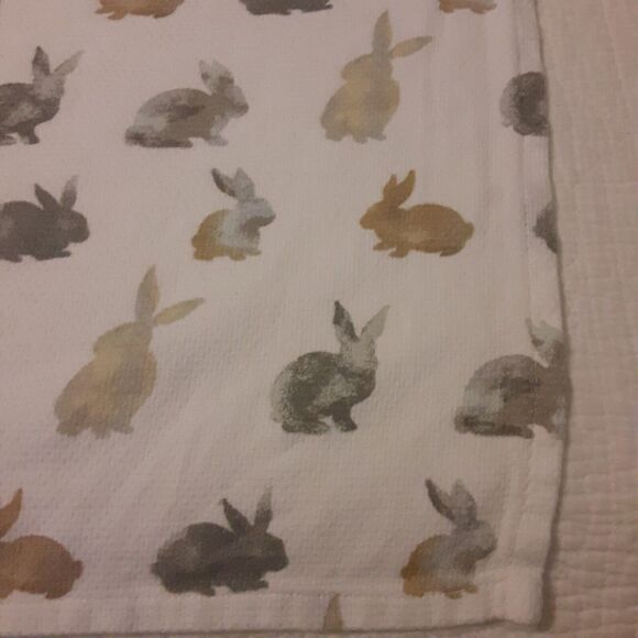 La Petesserie Bunny Tablecloth/Blanket 100% Cotton Note - Picture 5 of 6